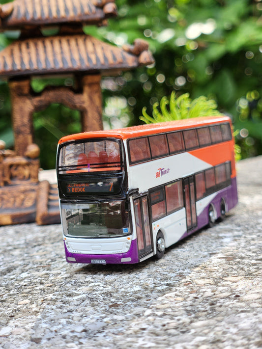 Bus Singapore, service 7 ,toy