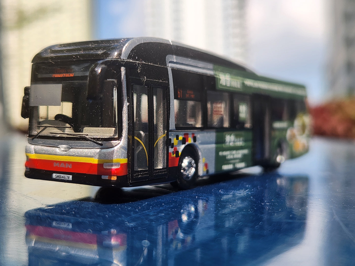 Bus toy Singapore, service 61