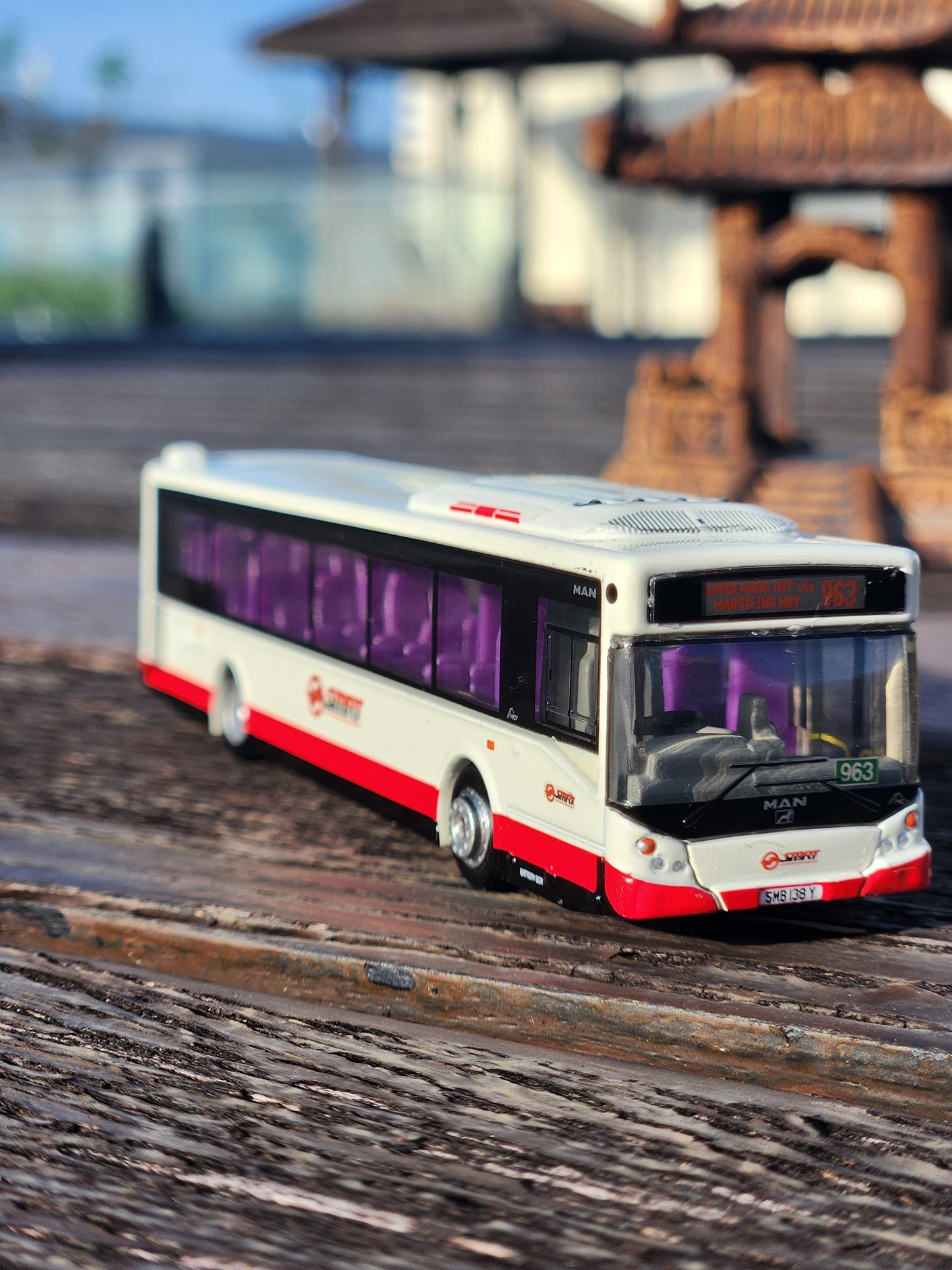 BUS TOY SINGAPORE SERVICE 963