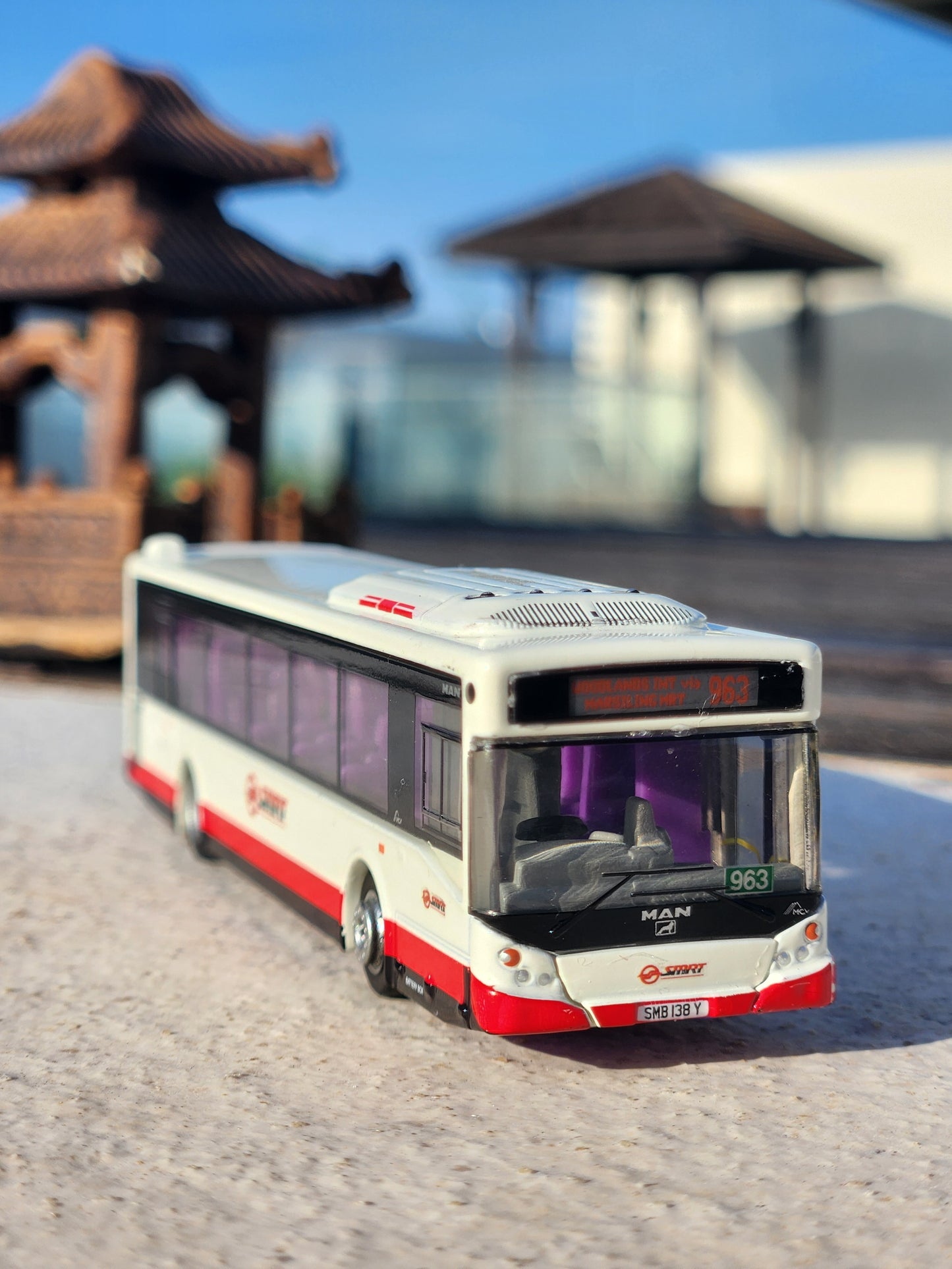 BUS TOY SINGAPORE SERVICE 963