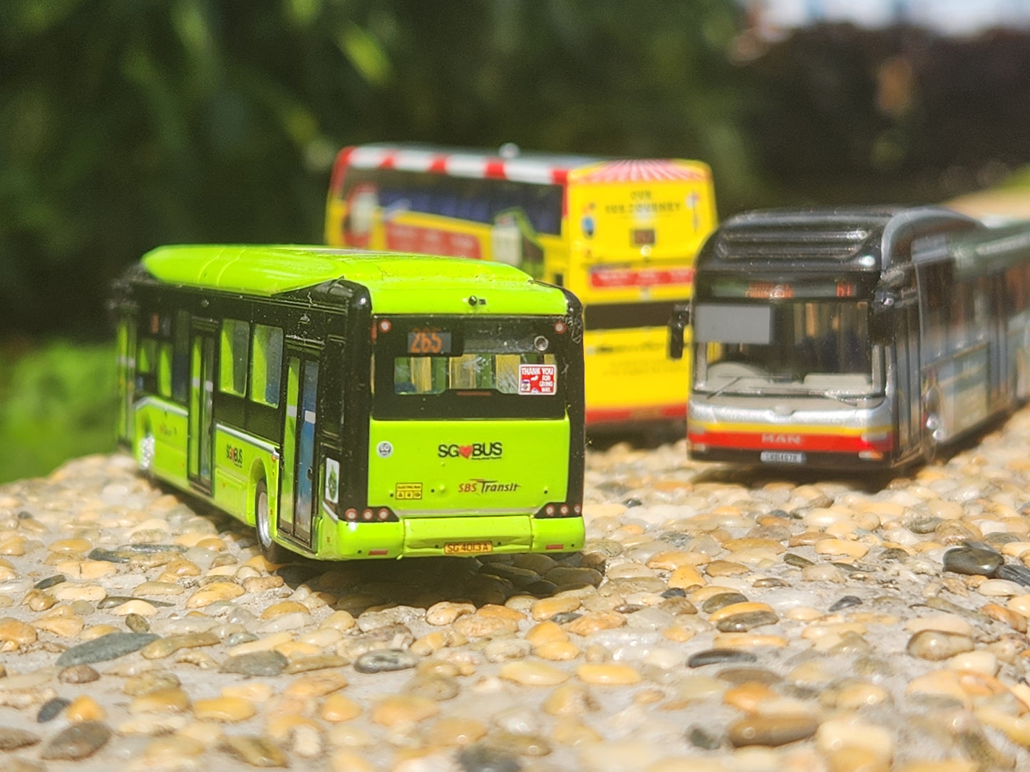 Bus toy Singapore, service 265