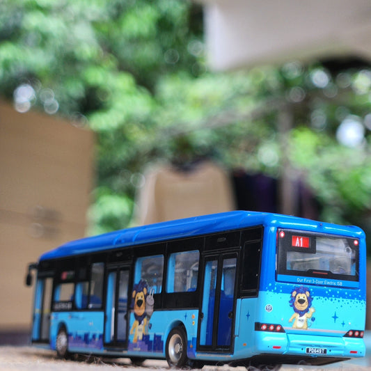 Bus student NUS Singapore