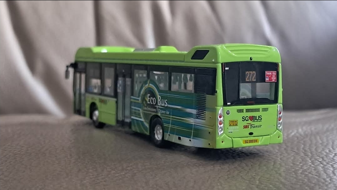 BUS TOY SINGAPORE SERVICE 272ECO