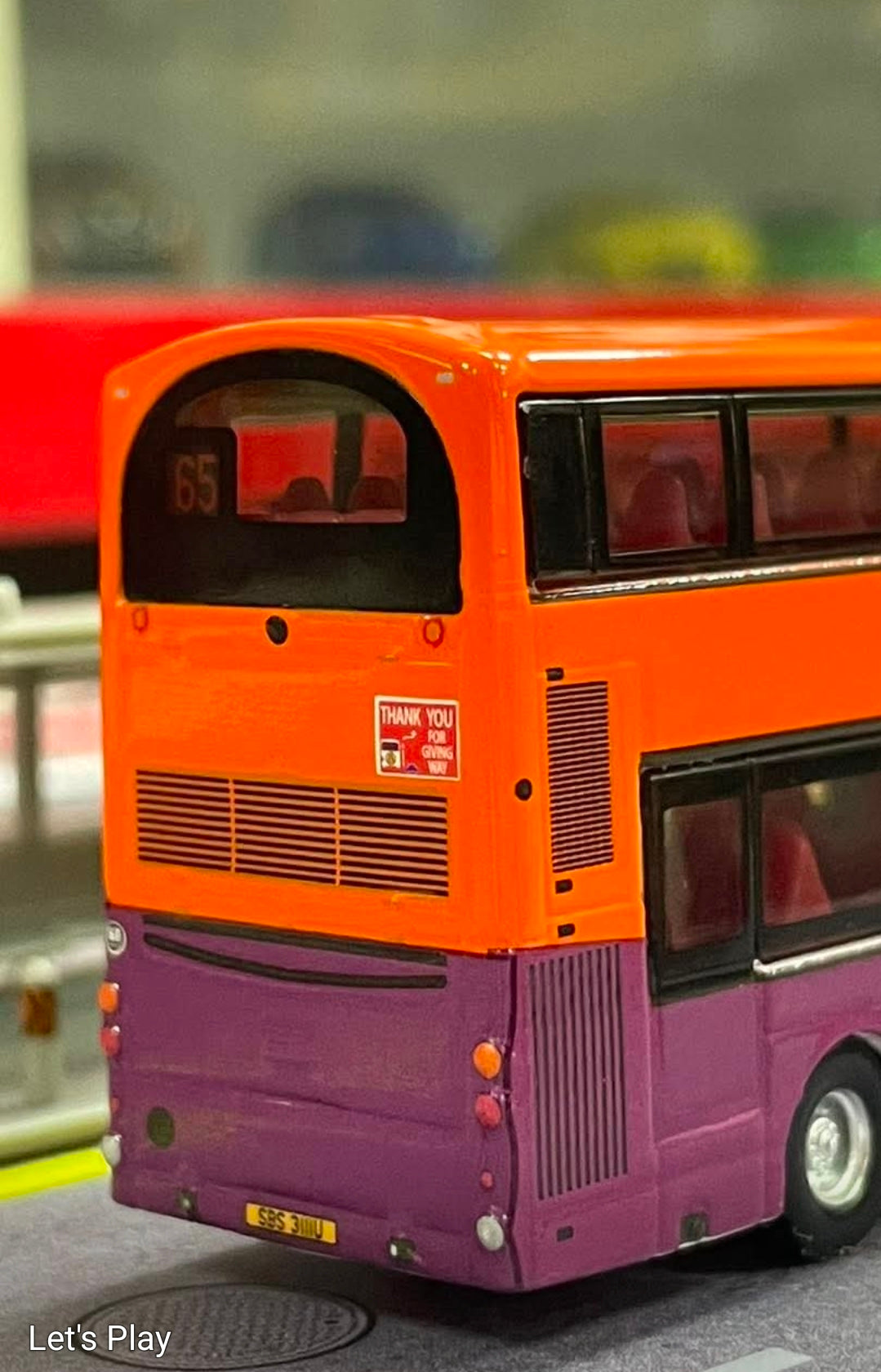 Bus toy Singapore service 65 to Harbour Front Int