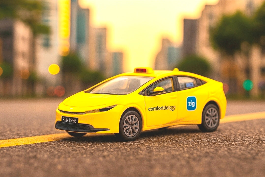 Taxi toy Singapore yellow, ComfortDelGro